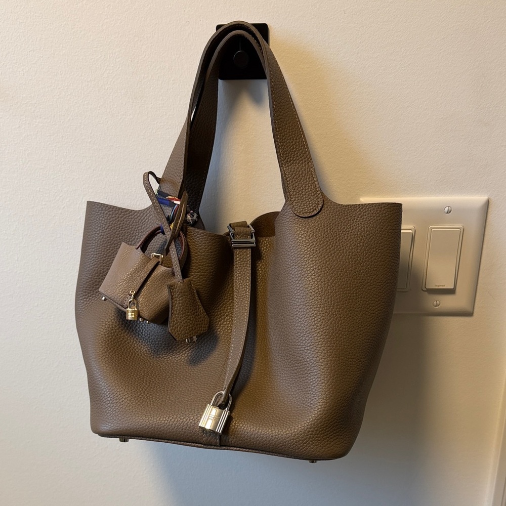 Elegant Brown Tote Bag